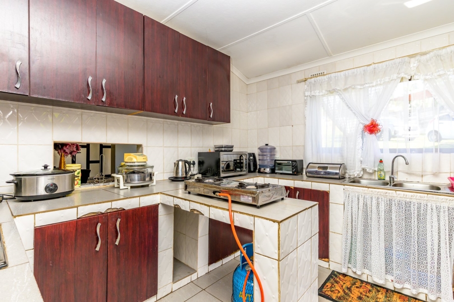 3 Bedroom Property for Sale in Highlands Hills KwaZulu-Natal