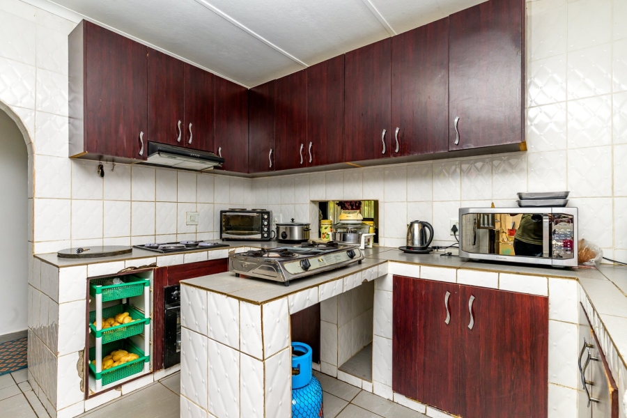 3 Bedroom Property for Sale in Highlands Hills KwaZulu-Natal