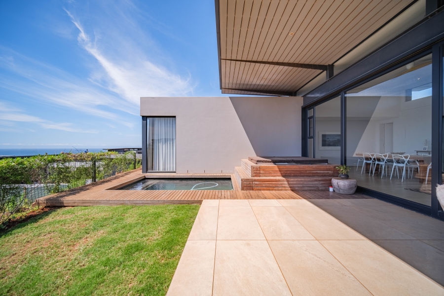 5 Bedroom Property for Sale in Sibaya Precinct KwaZulu-Natal