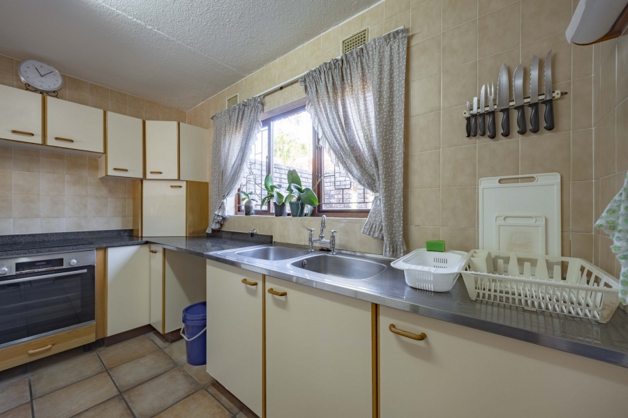 3 Bedroom Property for Sale in Cowies Hill Park KwaZulu-Natal