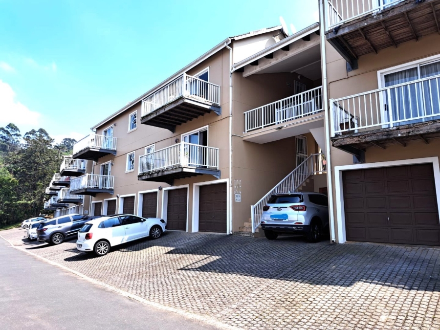 2 Bedroom Property for Sale in Gillitts KwaZulu-Natal