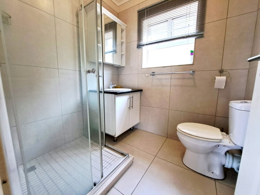 2 Bedroom Property for Sale in Gillitts KwaZulu-Natal