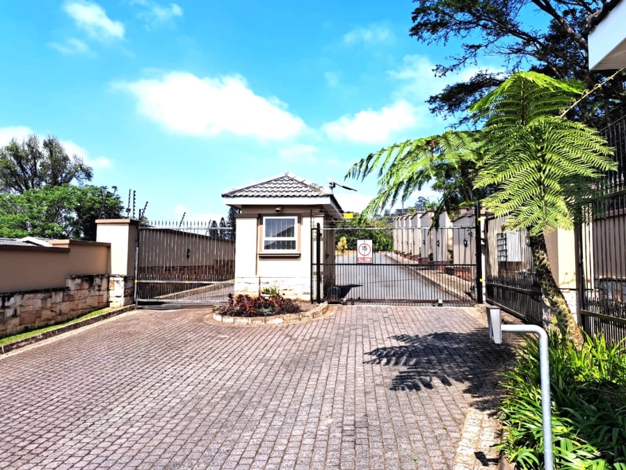 2 Bedroom Property for Sale in Gillitts KwaZulu-Natal