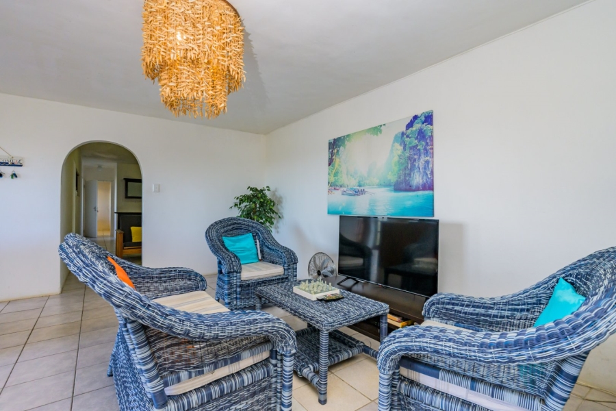 8 Bedroom Property for Sale in Cowies Hill KwaZulu-Natal