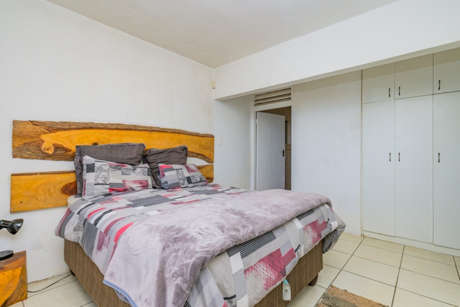 8 Bedroom Property for Sale in Cowies Hill KwaZulu-Natal