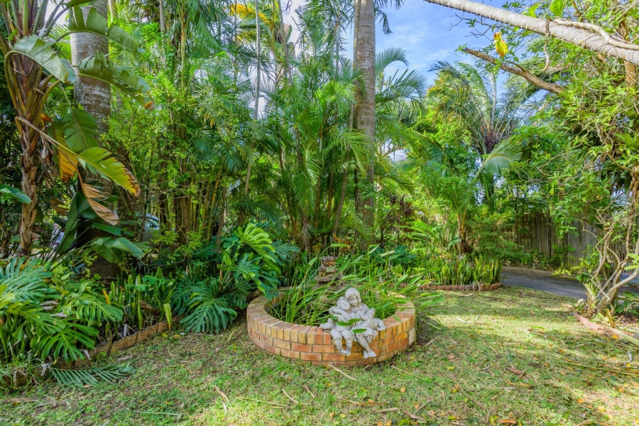 8 Bedroom Property for Sale in Cowies Hill KwaZulu-Natal