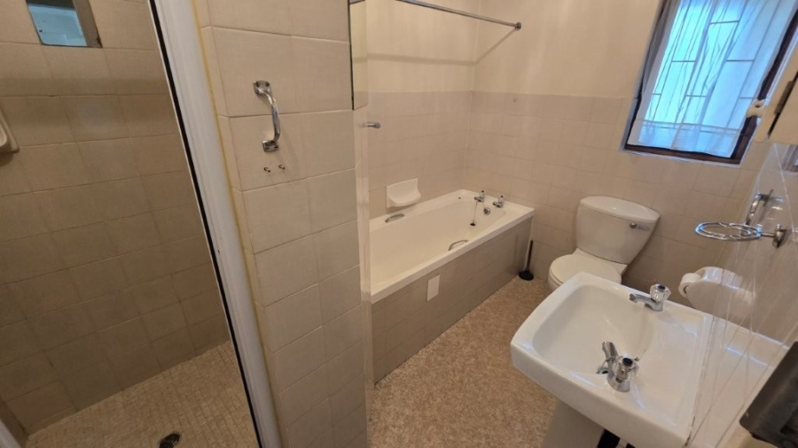 2 Bedroom Property for Sale in Pinetown KwaZulu-Natal