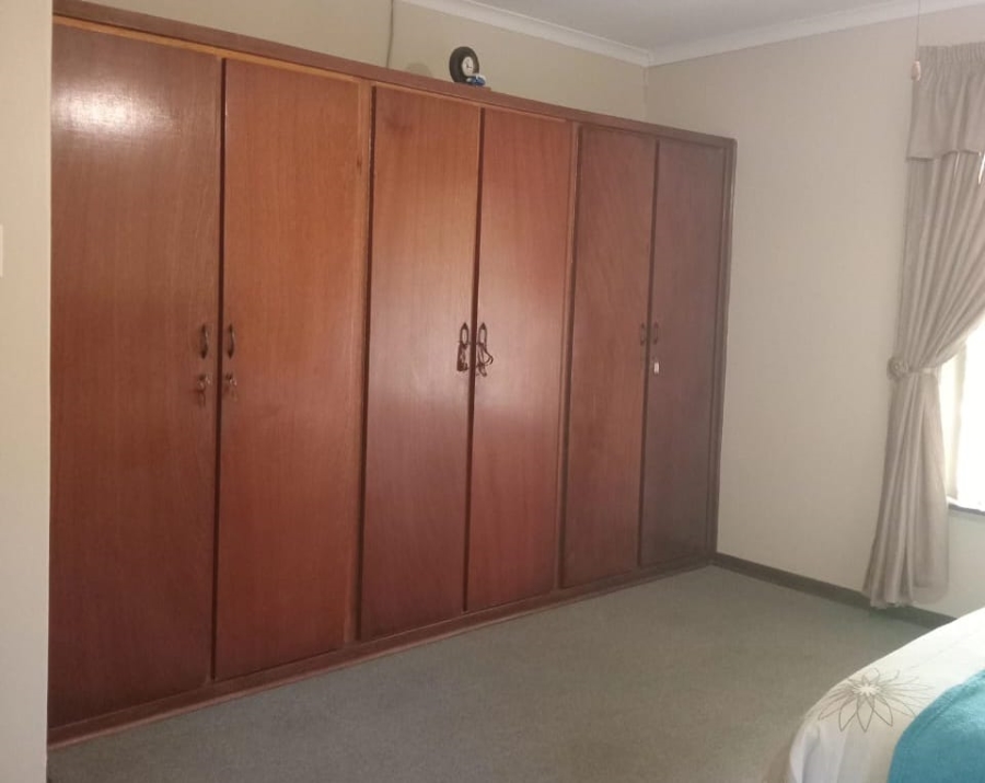 3 Bedroom Property for Sale in Ladysmith Central KwaZulu-Natal