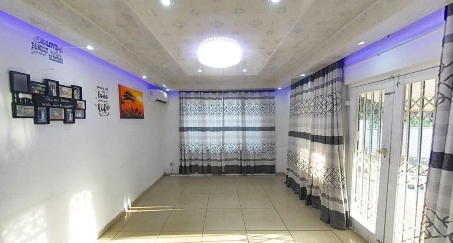 3 Bedroom Property for Sale in Athlone Park KwaZulu-Natal