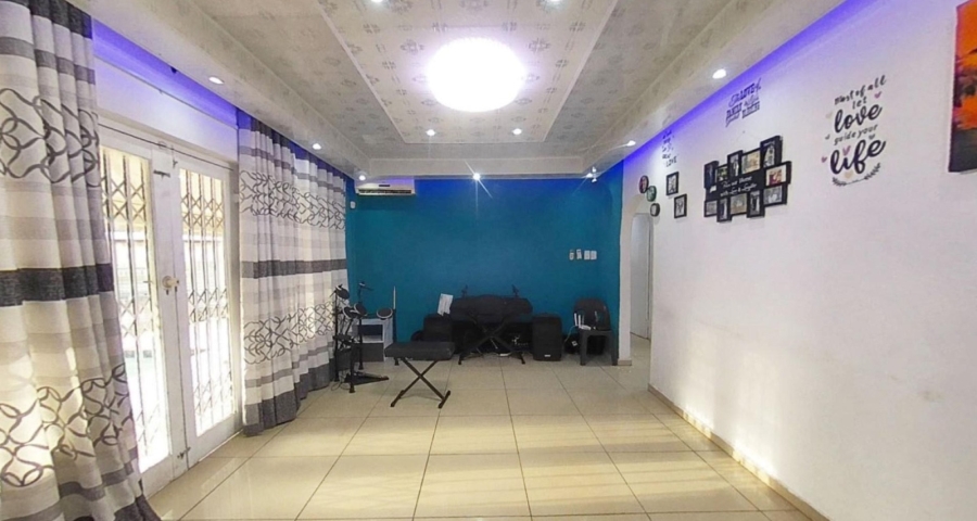 3 Bedroom Property for Sale in Athlone Park KwaZulu-Natal