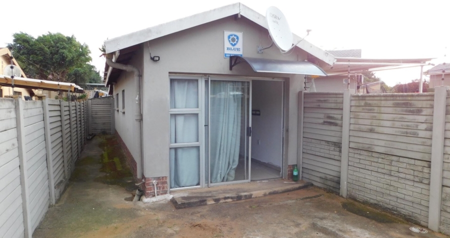 3 Bedroom Property for Sale in Athlone Park KwaZulu-Natal