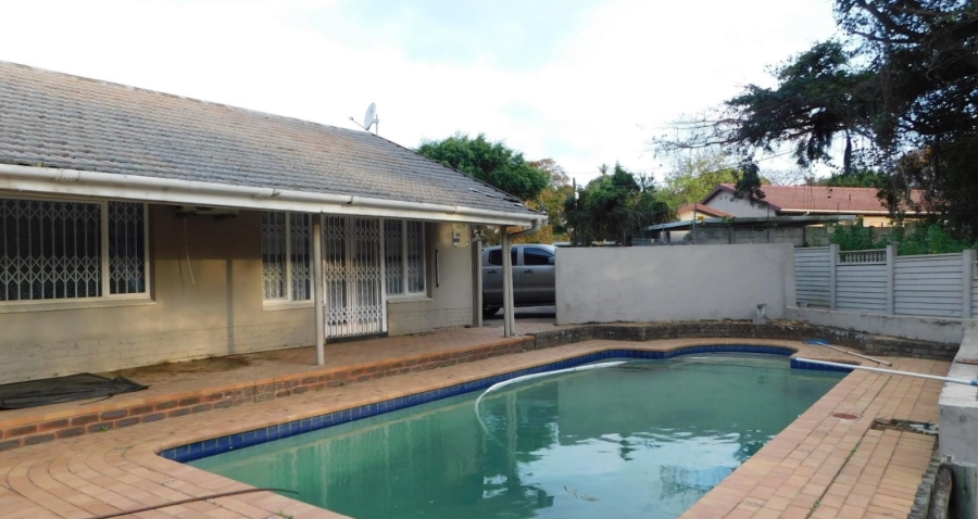 3 Bedroom Property for Sale in Athlone Park KwaZulu-Natal