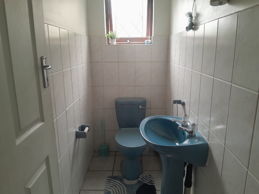 4 Bedroom Property for Sale in Warner Beach KwaZulu-Natal