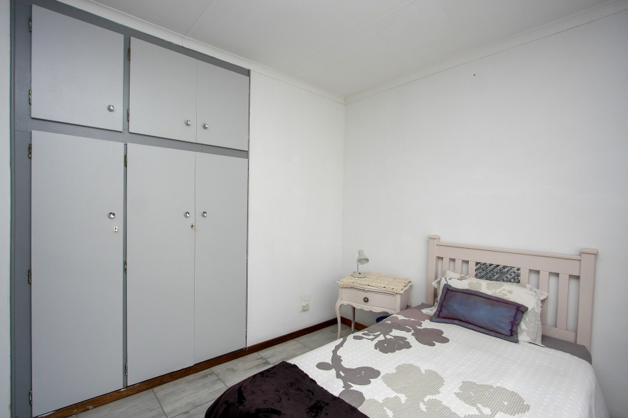 8 Bedroom Property for Sale in Amanzimtoti KwaZulu-Natal