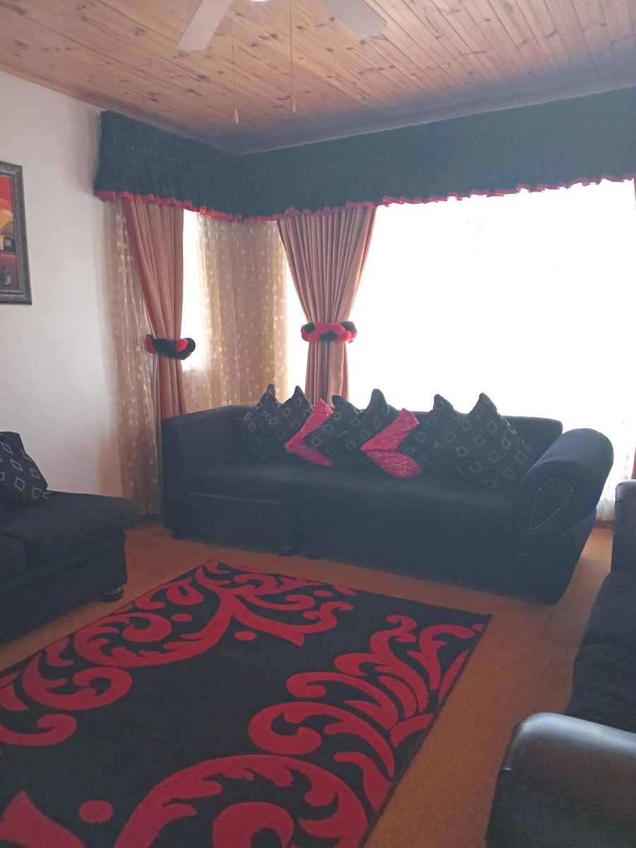 4 Bedroom Property for Sale in Leonardsville KwaZulu-Natal