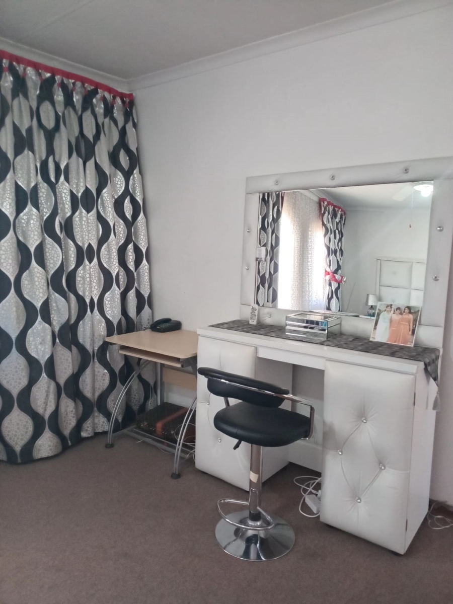 4 Bedroom Property for Sale in Leonardsville KwaZulu-Natal