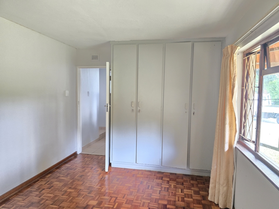 8 Bedroom Property for Sale in Athlone Park KwaZulu-Natal