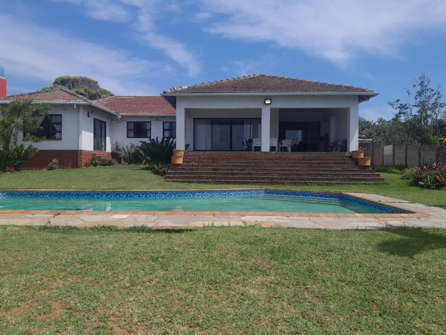 5 Bedroom Property for Sale in Amanzimtoti KwaZulu-Natal