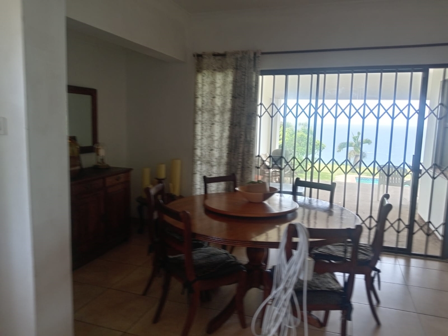 5 Bedroom Property for Sale in Amanzimtoti KwaZulu-Natal