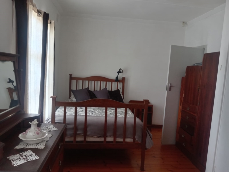 5 Bedroom Property for Sale in Amanzimtoti KwaZulu-Natal