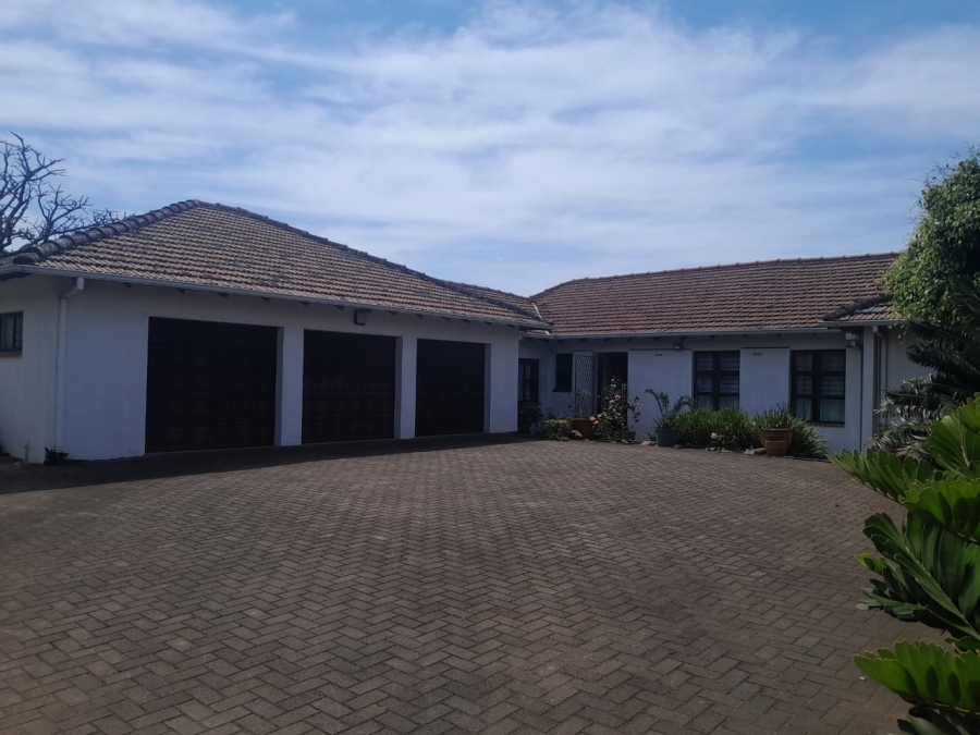 5 Bedroom Property for Sale in Amanzimtoti KwaZulu-Natal
