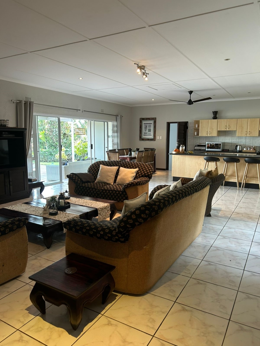5 Bedroom Property for Sale in Sheffield Beach KwaZulu-Natal