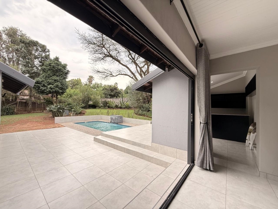 6 Bedroom Property for Sale in Huttenheights KwaZulu-Natal