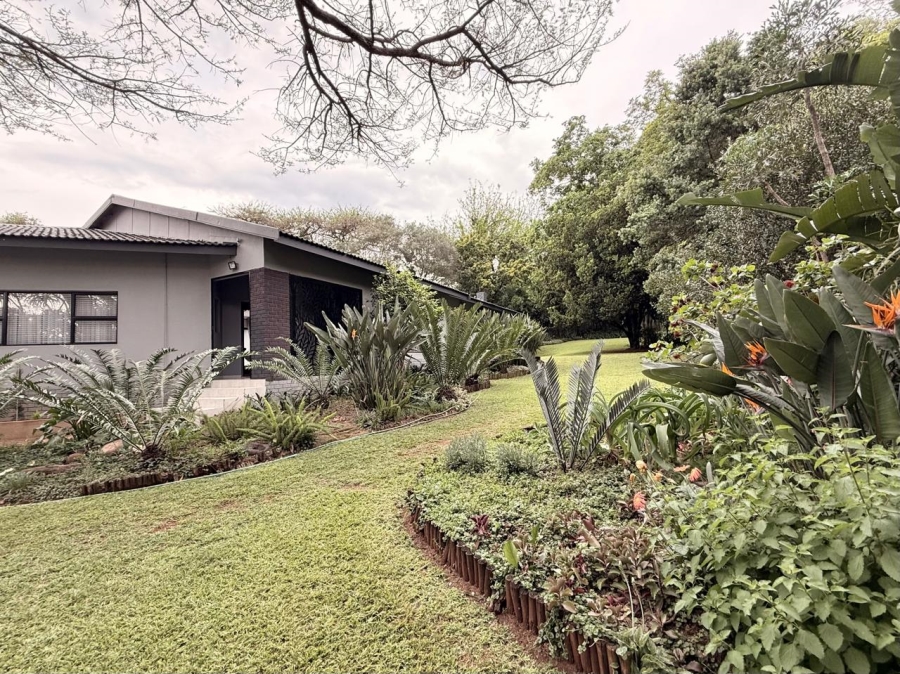 6 Bedroom Property for Sale in Huttenheights KwaZulu-Natal