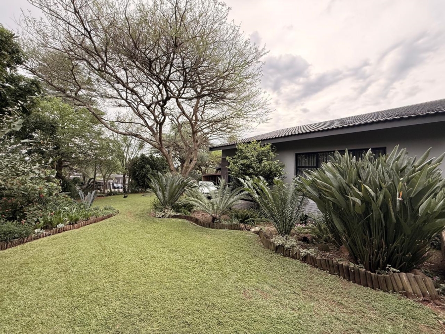 6 Bedroom Property for Sale in Huttenheights KwaZulu-Natal