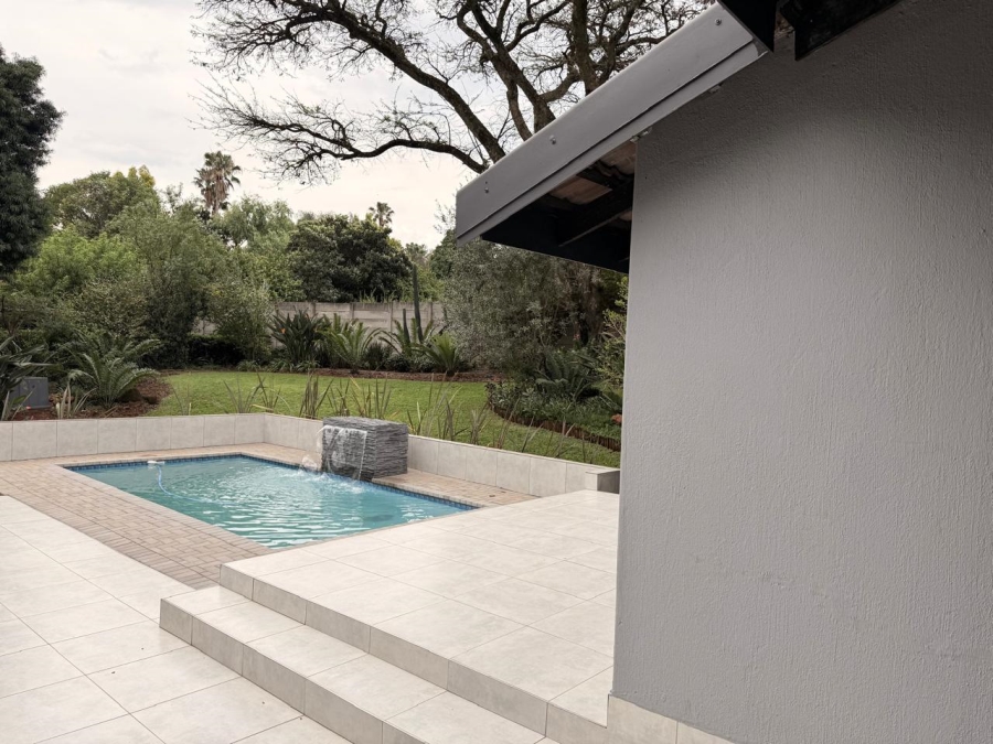 6 Bedroom Property for Sale in Huttenheights KwaZulu-Natal