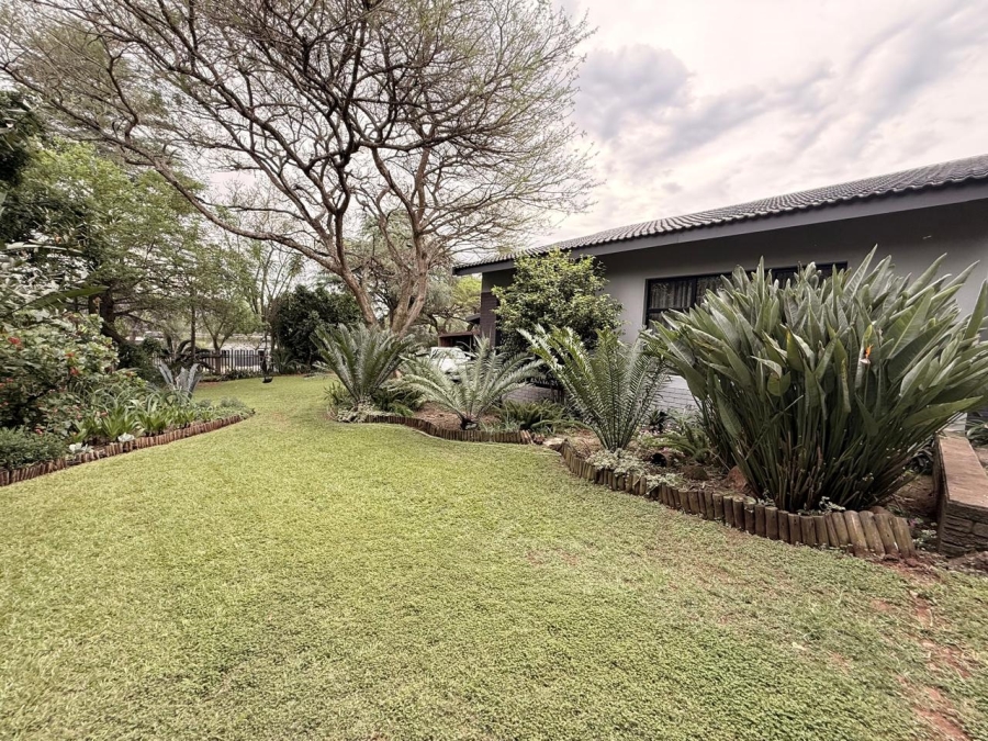 6 Bedroom Property for Sale in Huttenheights KwaZulu-Natal