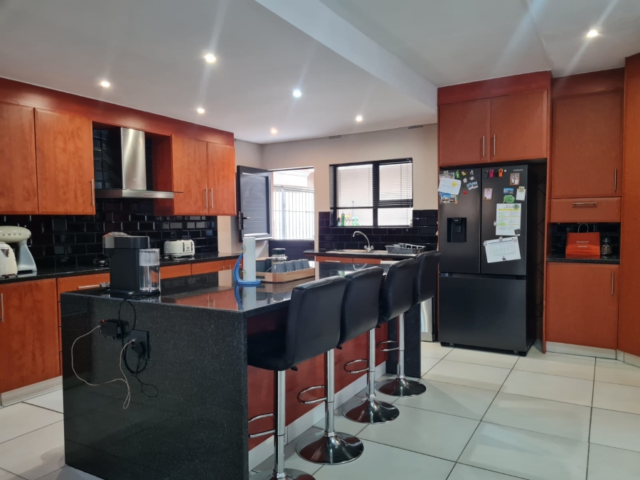 3 Bedroom Property for Sale in Meer En See KwaZulu-Natal
