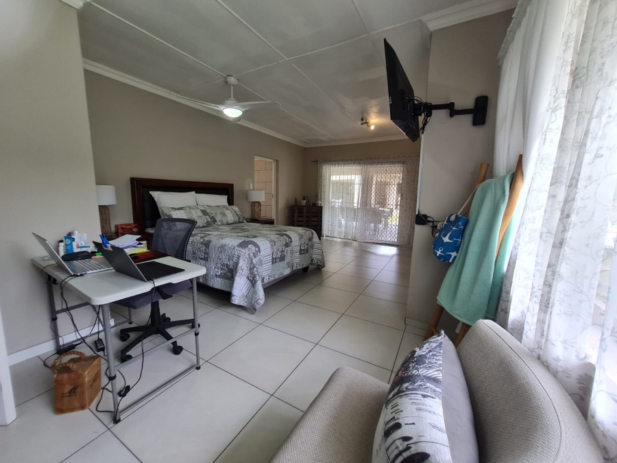3 Bedroom Property for Sale in Meer En See KwaZulu-Natal