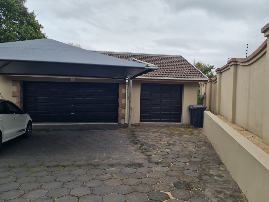3 Bedroom Property for Sale in Meer En See KwaZulu-Natal