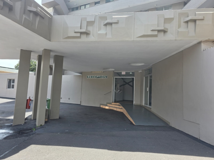 2 Bedroom Property for Sale in Compensation Beach KwaZulu-Natal