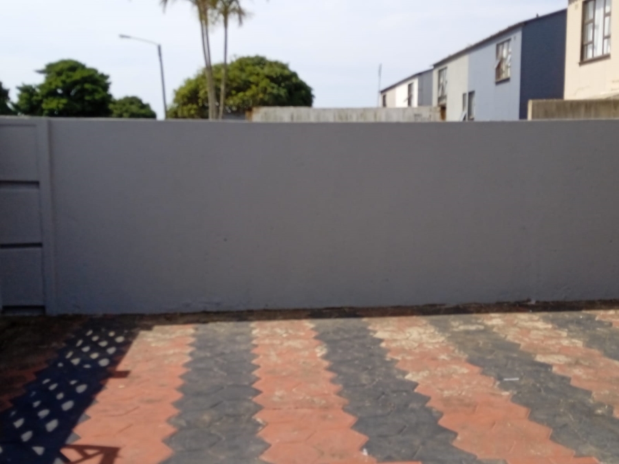 3 Bedroom Property for Sale in Esikhawini KwaZulu-Natal