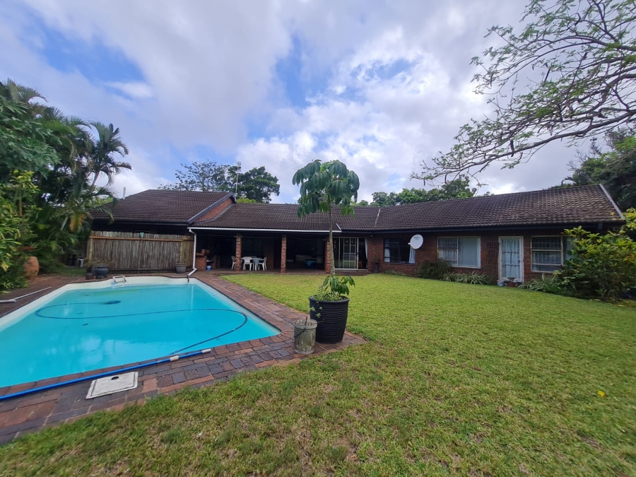 4 Bedroom Property for Sale in Meer En See KwaZulu-Natal