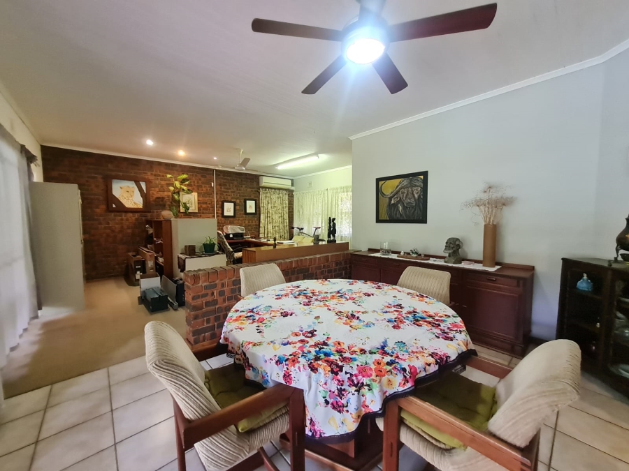 4 Bedroom Property for Sale in Meer En See KwaZulu-Natal