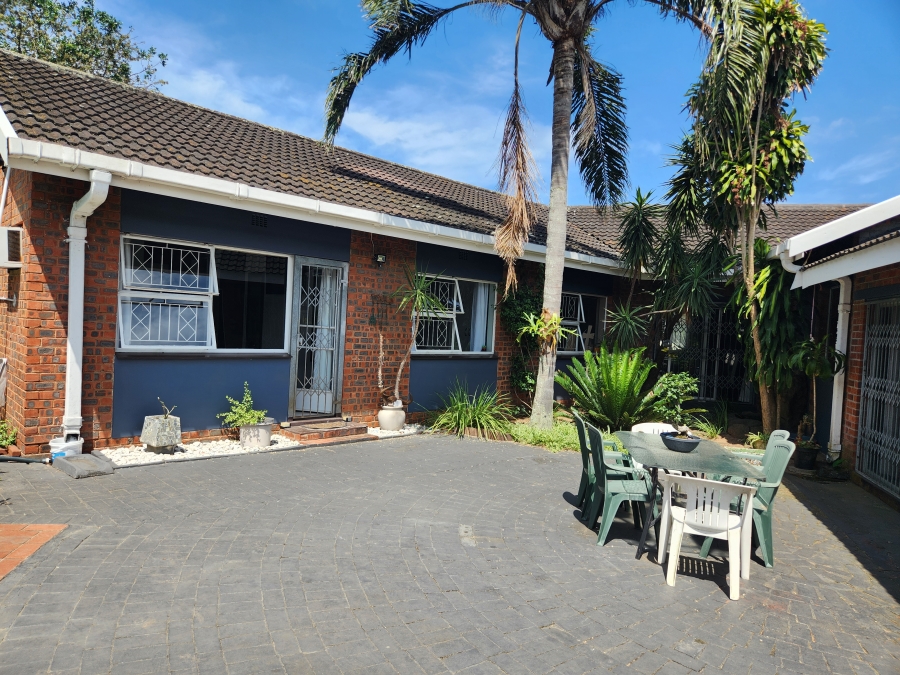 4 Bedroom Property for Sale in Meer En See KwaZulu-Natal