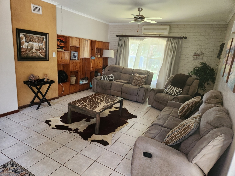 4 Bedroom Property for Sale in Meer En See KwaZulu-Natal