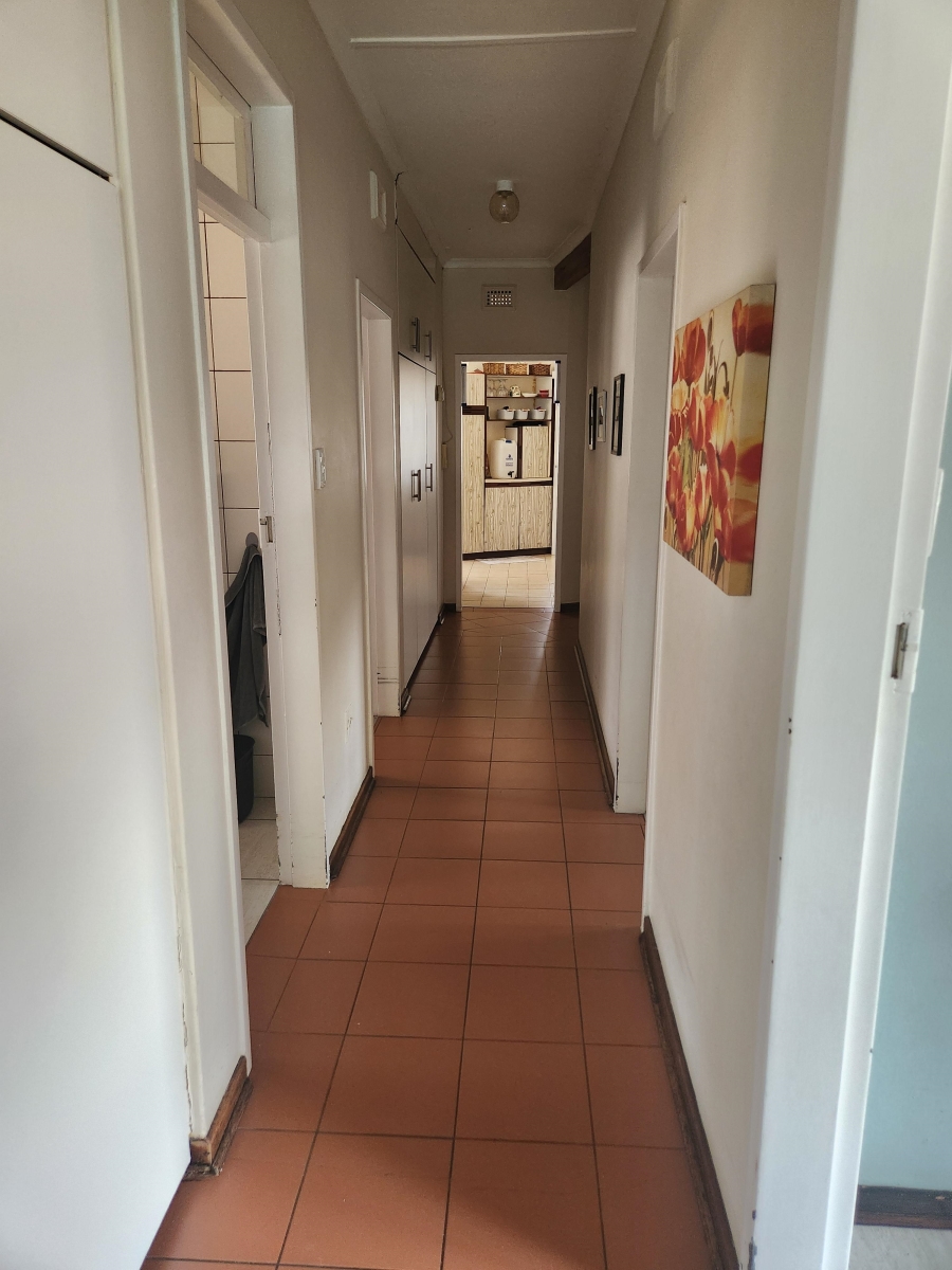 4 Bedroom Property for Sale in Meer En See KwaZulu-Natal