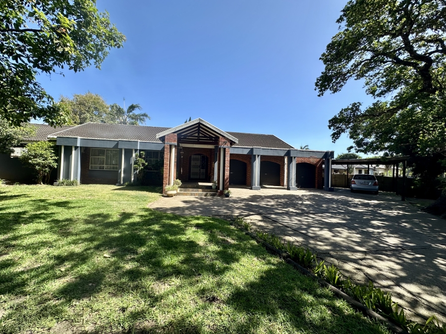 4 Bedroom Property for Sale in Meer En See KwaZulu-Natal