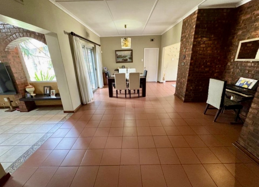 4 Bedroom Property for Sale in Meer En See KwaZulu-Natal