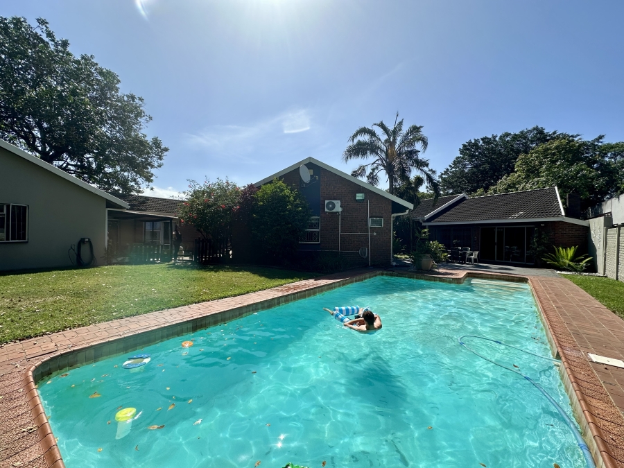 4 Bedroom Property for Sale in Meer En See KwaZulu-Natal