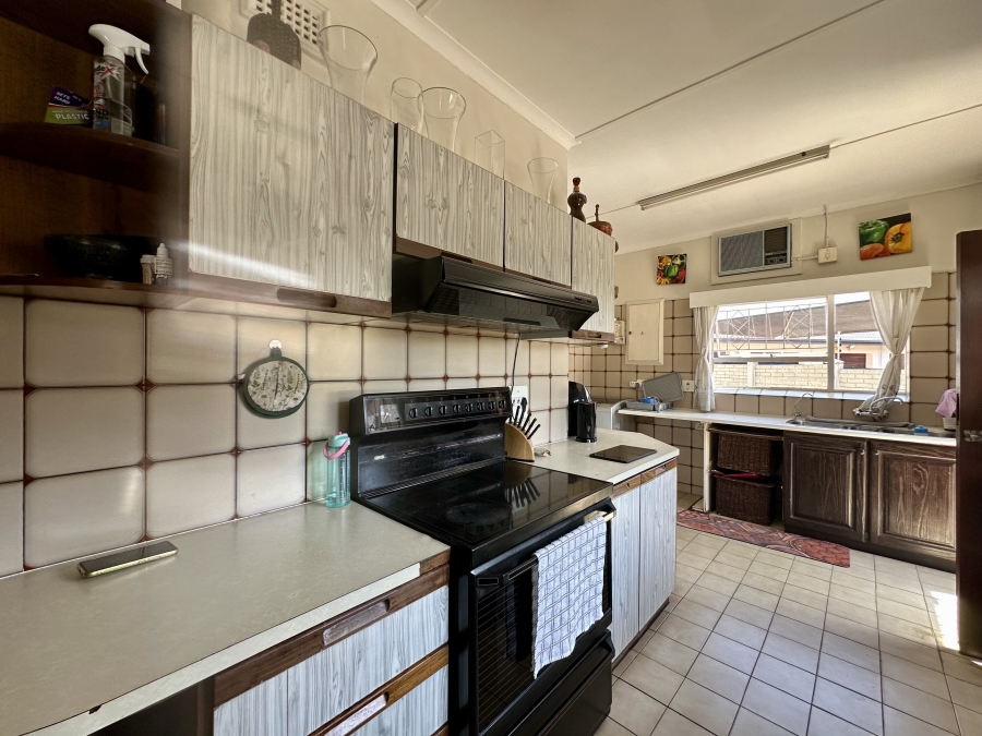 4 Bedroom Property for Sale in Meer En See KwaZulu-Natal