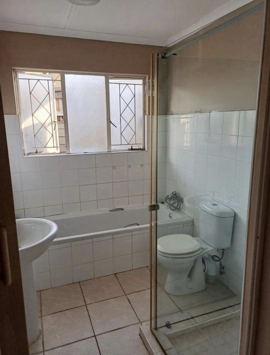 4 Bedroom Property for Sale in Meer En See KwaZulu-Natal