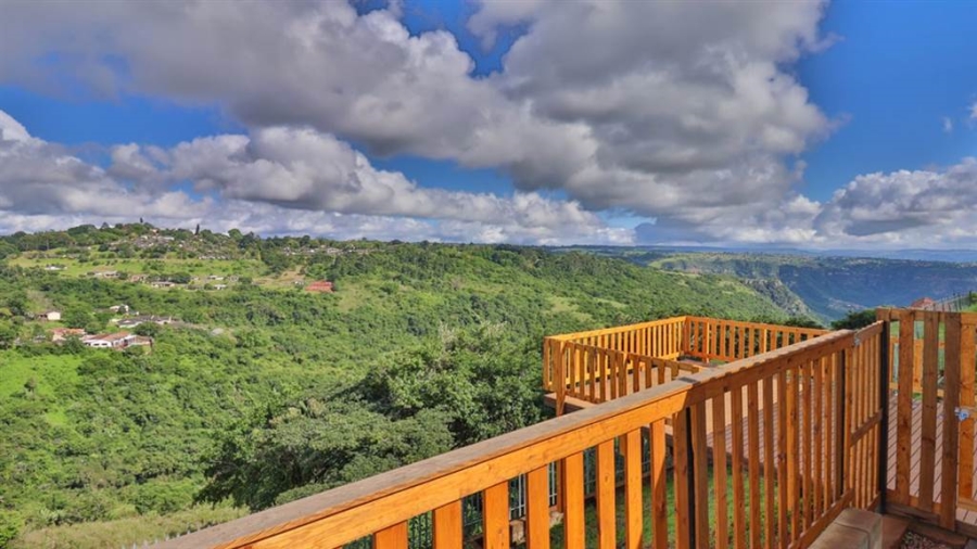 3 Bedroom Property for Sale in Wyebank KwaZulu-Natal