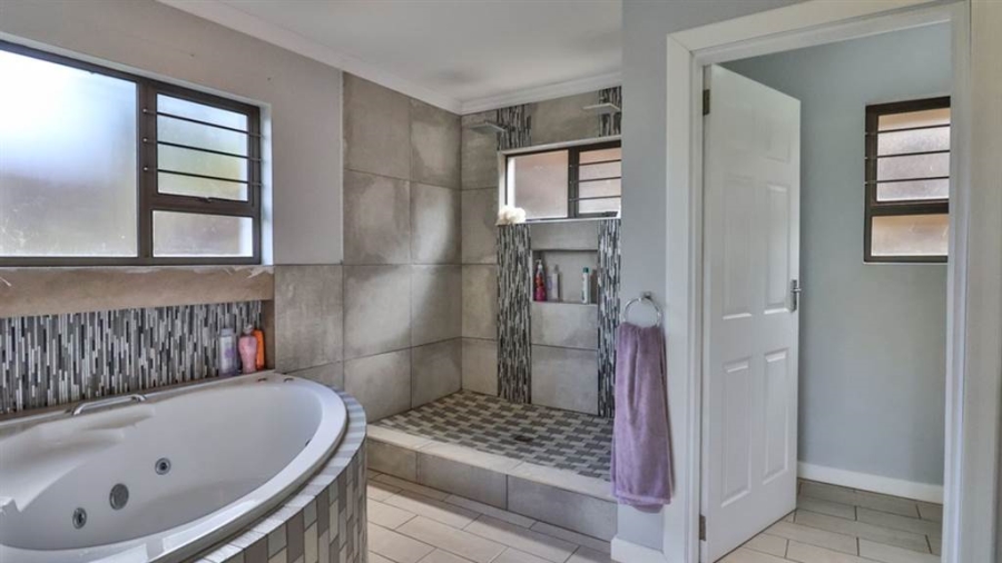 3 Bedroom Property for Sale in Wyebank KwaZulu-Natal