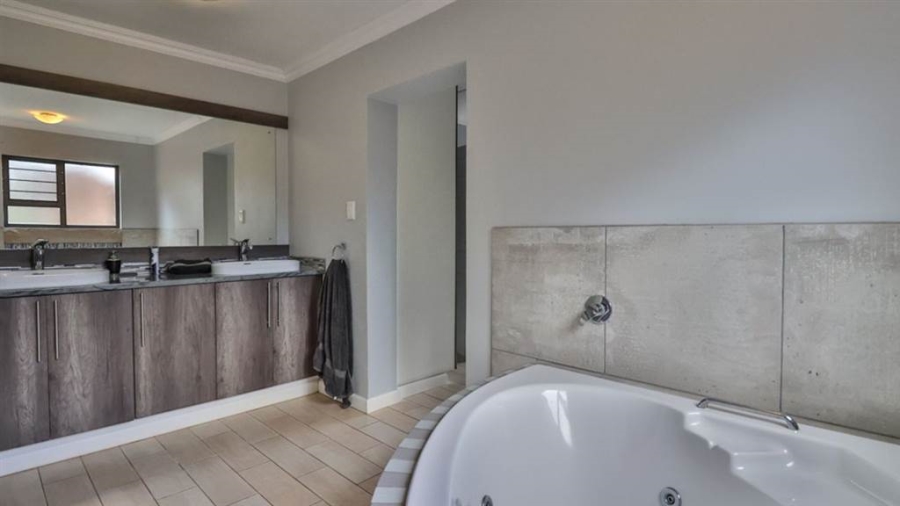 3 Bedroom Property for Sale in Wyebank KwaZulu-Natal