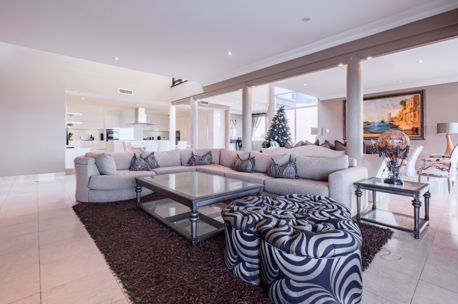 5 Bedroom Property for Sale in Umhlanga KwaZulu-Natal